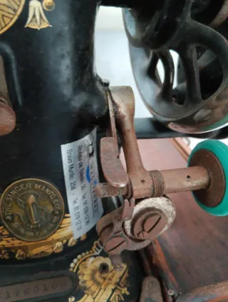 Máquina de coser antigua Singer