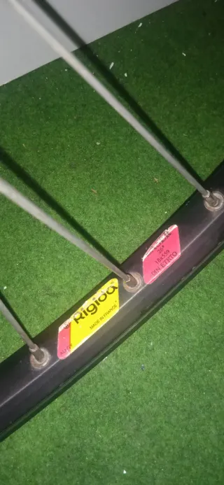 Rueda de bicicleta 26 pulgadas marca quando