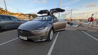 Tesla X 2016 |  UE, cargador gratuito SC01, CCS