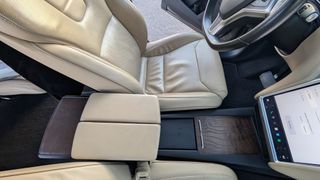 Tesla X 2016 |  UE, cargador gratuito SC01, CCS