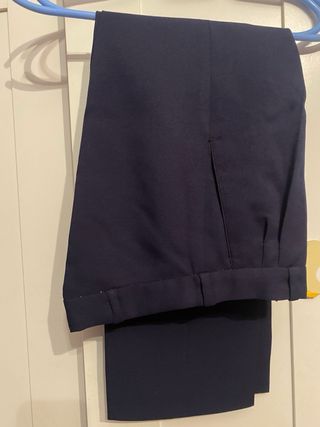 Traje de comunión azul marino talla 9 años