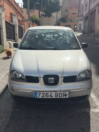 SEAT Arosa 2001