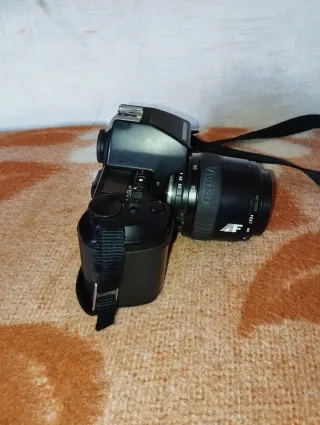 Nikon F-801S Cámara Analógica