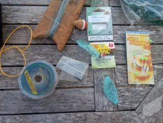 Kit pesca señuelos y plomos