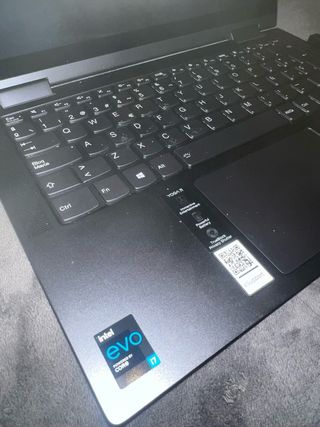 Portátil Lenovo Yoga 7i Convertible 2 en 1