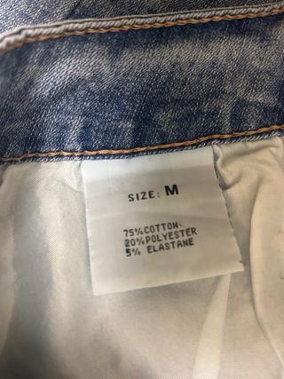 Falda tejana elástica con flores