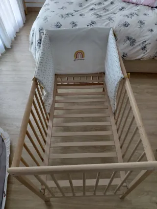 Cuna de madera