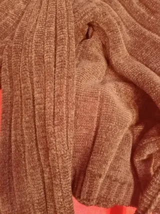 Jersey marrón con cinturón talla 40