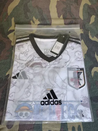 CAMISETA EXCLUSIVA ONE PIECE – LUFFY GEAR 5