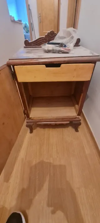 Mesitas de noche de madera