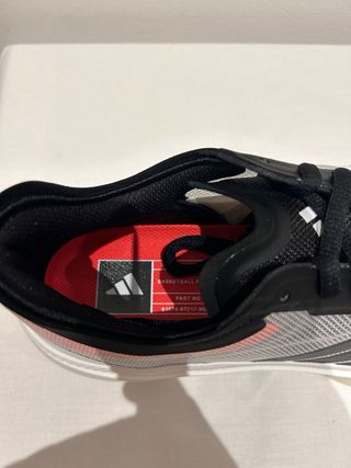 Adidas Adizero Select 3.0 – Size 42 2/3 (42.5-43)