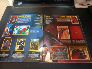 Álbum Cromos Panini Marvel Versus