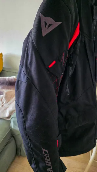 Chaqueta Moto Dainese Negra y Roja