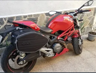 Ducati Monster 696+ABS Roja