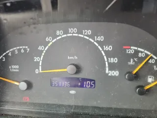 URGE VENTA Furgoneta Mercedes-Benz Clase V 2003