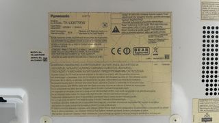 Televisión Panasonic 32” Blanca con SmartTV
