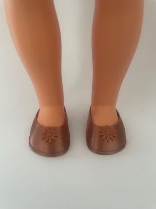 Splendidi scarpe per bambola Nancy, design unico