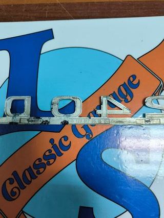 Emblema Trasero Maletero 240D Mercedes Benz