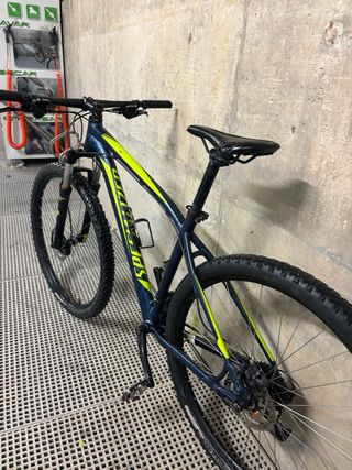 Bicicleta Specialized Rockhopper Azul/Amarillo