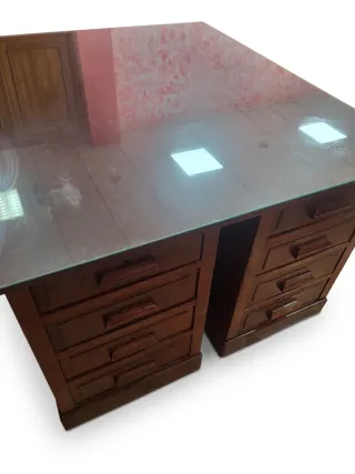 Mesa escritorio madera vintage con cristal