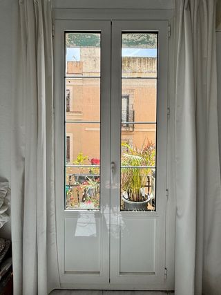 Puerta doble de ventana grande