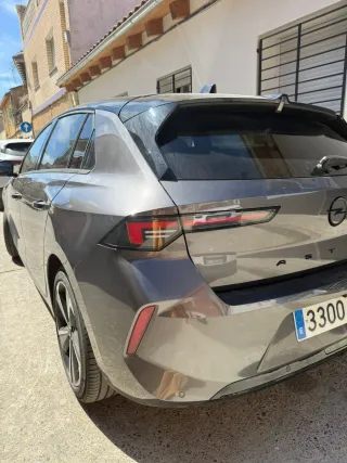 Opel Astra 2025