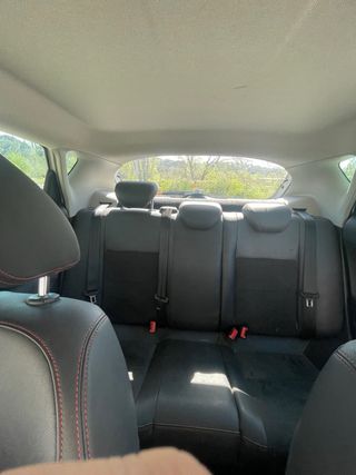 SEAT Ibiza FR 6j 2017 Blanco