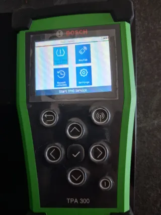 Bosch TPA 300 TPMS + 8 Sensores