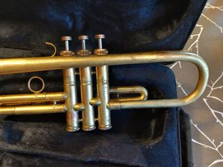 Trompeta Amati Cepillada