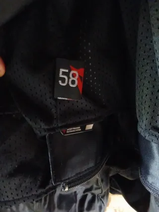 Chaqueta Dainese Negra