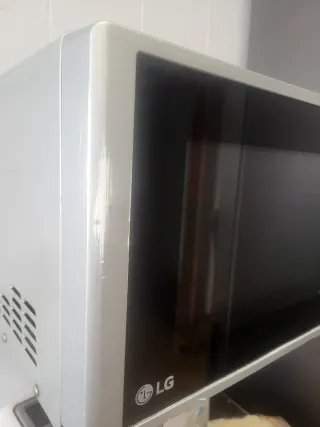 Microonde LG EasyClean