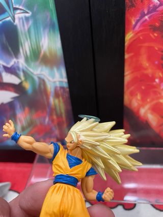 Figura gashapon Dragon Ball Goku SSJ3