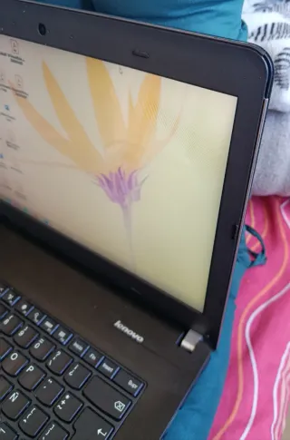 Portátil Lenovo ThinkPad E431 Intel Core i3