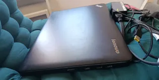 Portátil Lenovo ThinkPad E431 Intel Core i3