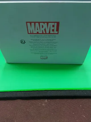 Figura Marvel Thor con Mjolnir