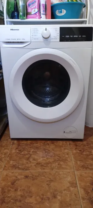 Lavasecadora Hisense km0, nueva, con factura