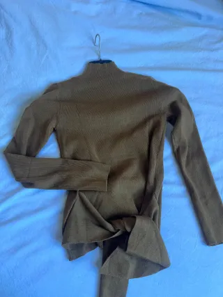 Jersey Zara verde militar lazo