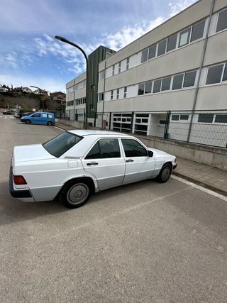 Mercedes-Benz E190 1.8 1991