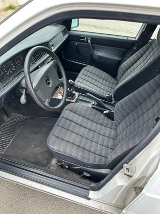 Mercedes-Benz E190 1.8 1991