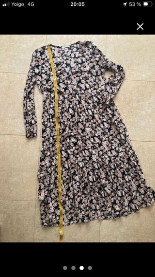 Vestido Pull&Bear floral M
