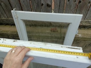 4 Ventanas antiguas de madera