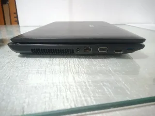 ASUS X54H Portátil Negro