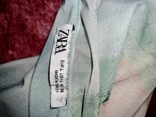 Vestido Zara floral azul y rosa