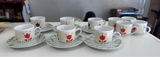 Juego 6 pocillos café porcelana tulipas