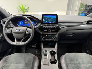 FORD Kuga 2.5 Duratec PHEV ST-Line desde 289€/mes*