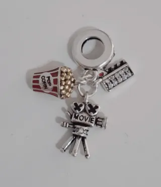 Charm cine palomitas cámara claqueta