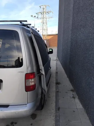 Volkswagen Caddy 2006