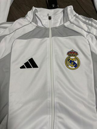 Chándal Real Madrid Talla M Adidas Nuevo