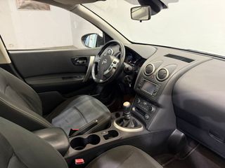 Nissan Qashqai+2 2011