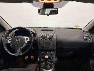 Nissan Qashqai+2 2011